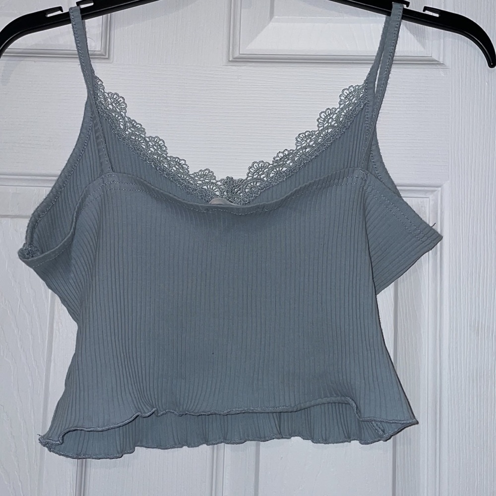 Lace Cropped Tank - Picture 2 of 3
